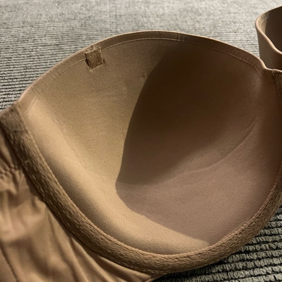 Victoria’s Secret Strapless Bra - Picture 4 of 4